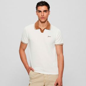 6172134-1.jpg